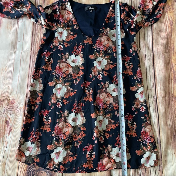 Lulu's Shift Dress Womens Medium Blue Floral Print Open Arm Slit 3/4 Sleeves - Picture 10 of 10